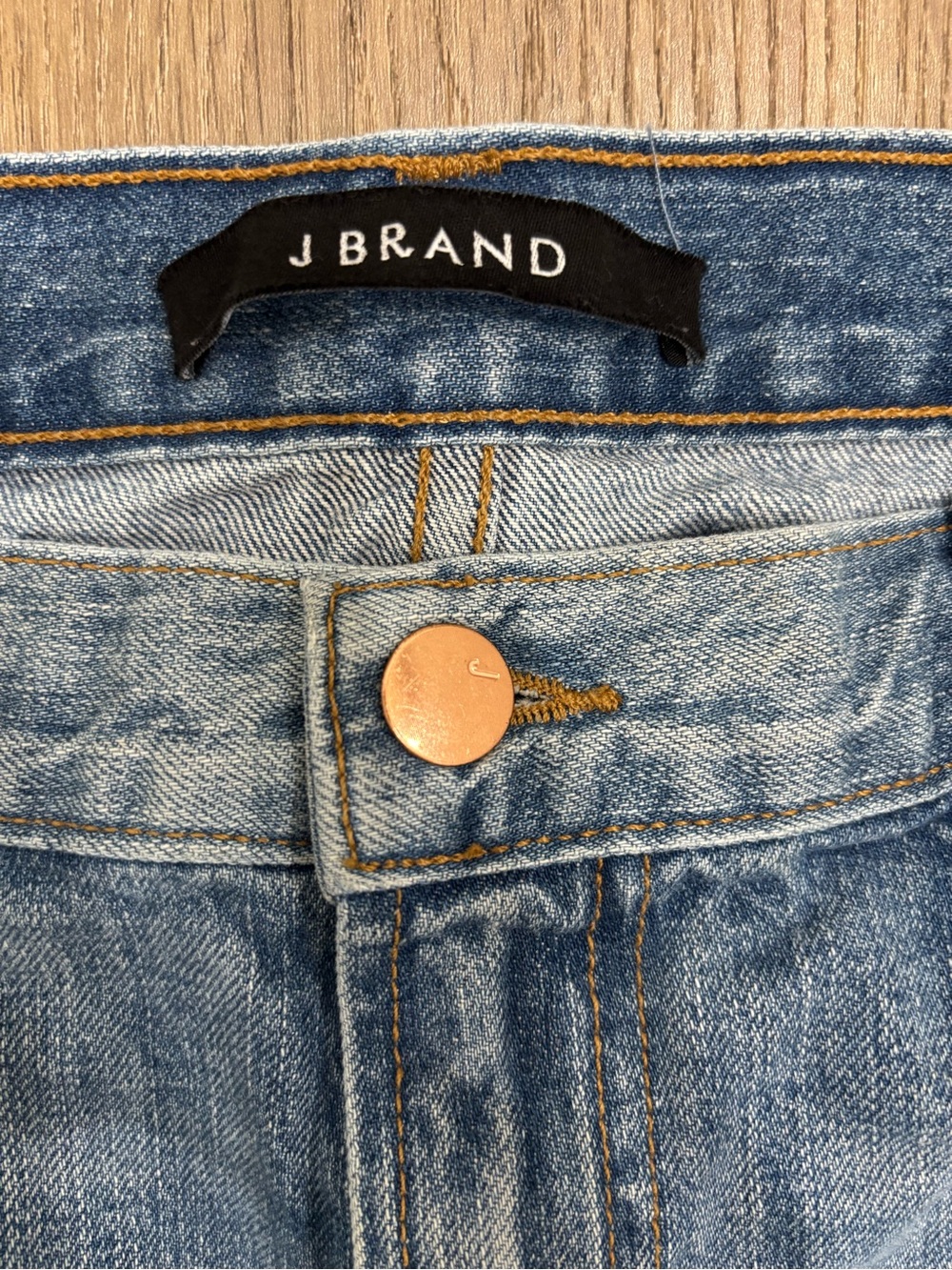 J Brand Denim Distressed Women's Cutoff Shorts - Light Blue Size 31 - Picture 4 of 5